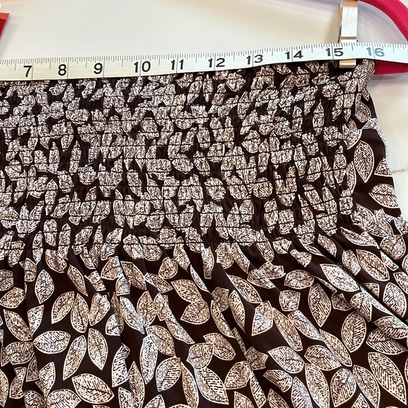 NWT Oscar de la Renta top. Size L Brown and Cream lead design ties around neck - Picture 12 of 15